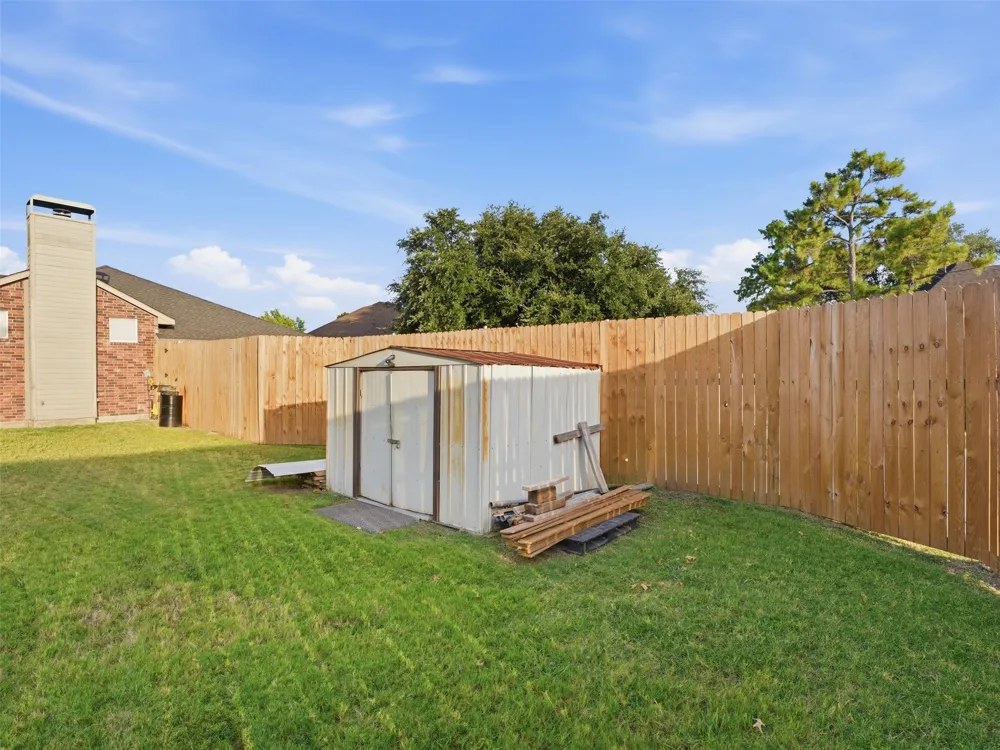 4011 Province Drive Carrollton, TX 75007