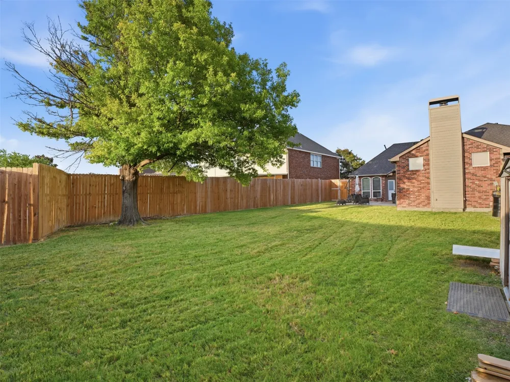 4011 Province Drive Carrollton, TX 75007