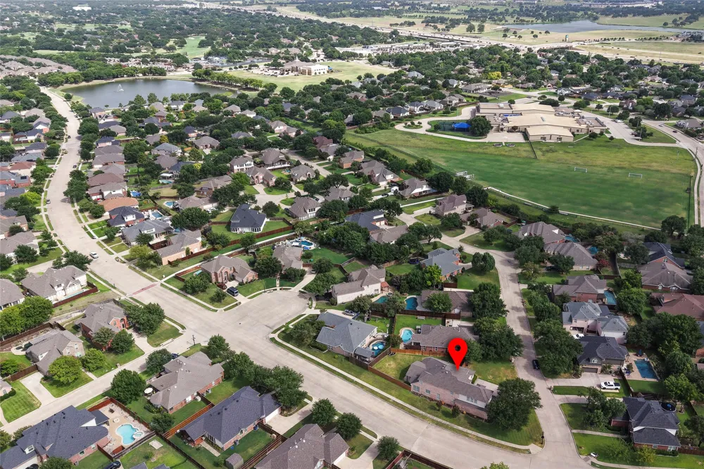 44 Creekside Drive Trophy Club, TX 76262