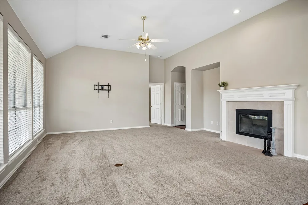 44 Creekside Drive Trophy Club, TX 76262