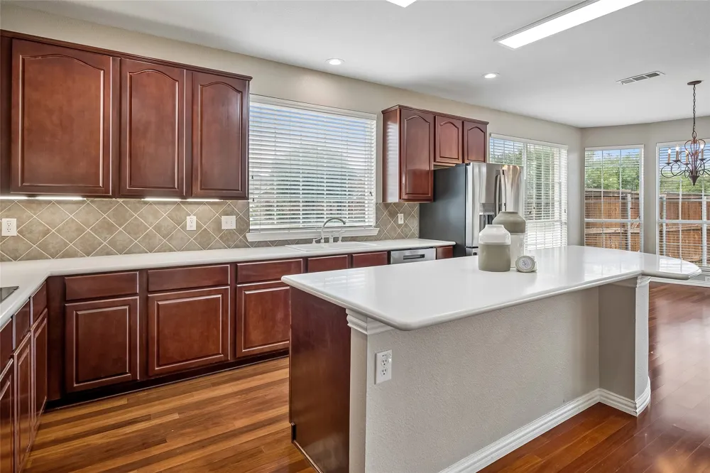 44 Creekside Drive Trophy Club, TX 76262
