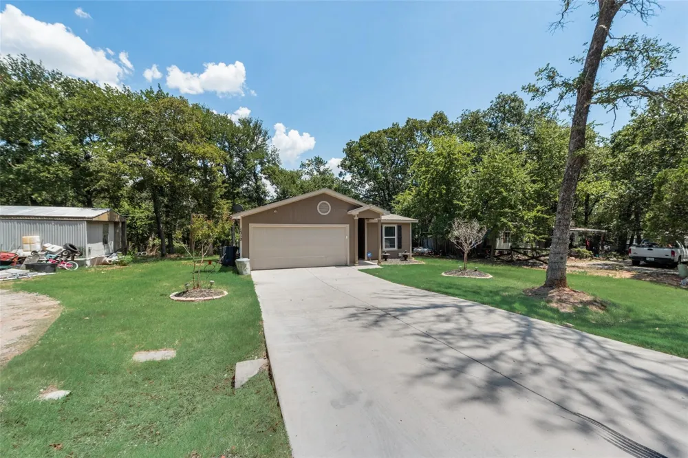 1312 Dawn Court Pelican Bay, TX 76020