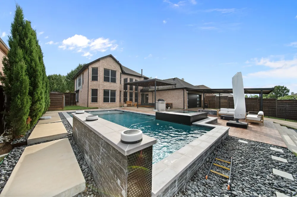 4726 Parkhaven Drive Garland, TX 75043
