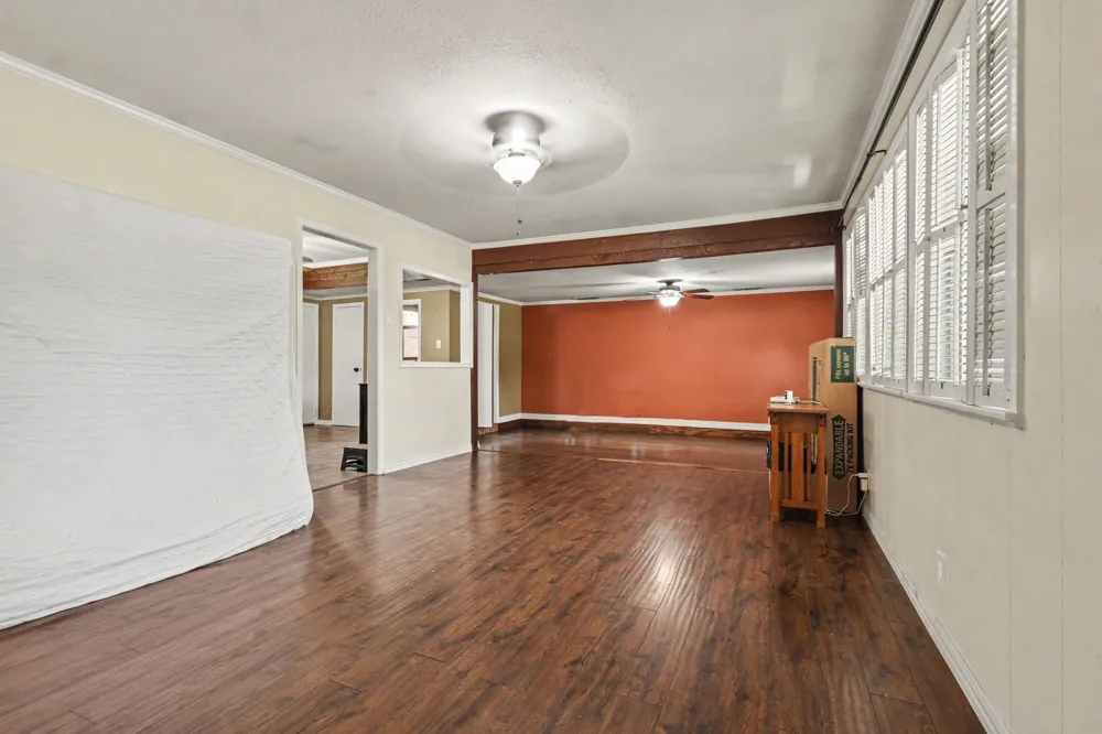 2520 Collingwood Drive Farmers Branch, TX 75234