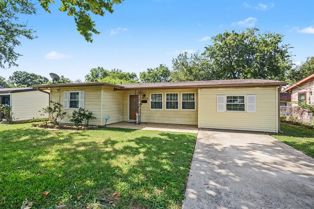 2520 Collingwood Drive Farmers Branch, TX 75234