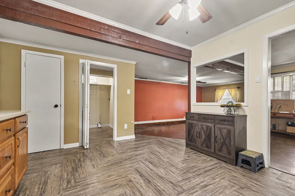 2520 Collingwood Drive Farmers Branch, TX 75234
