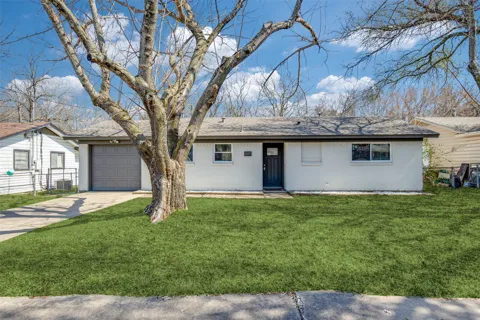 2117 Duke Drive