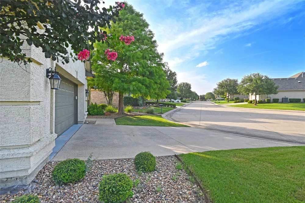 10016 Edmondson Drive Denton, TX 76207