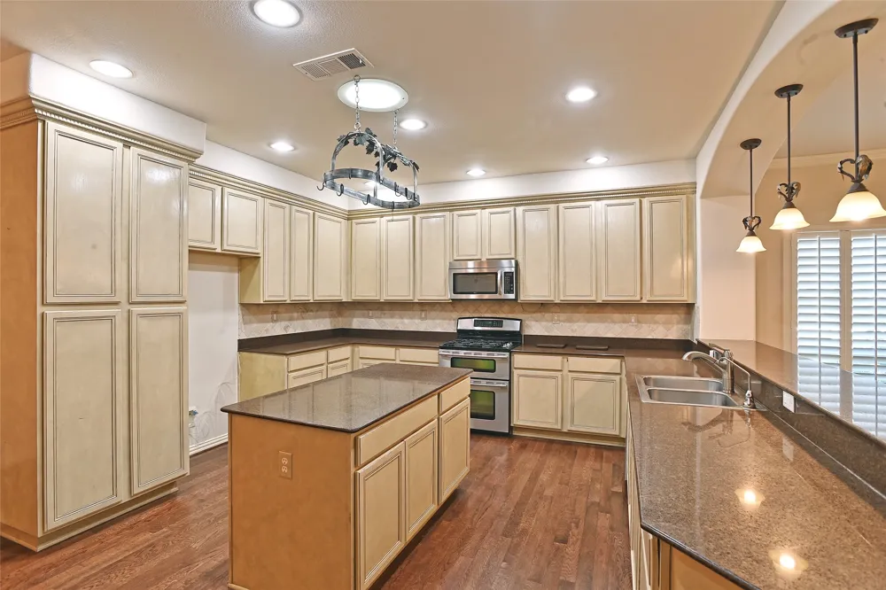 10016 Edmondson Drive Denton, TX 76207