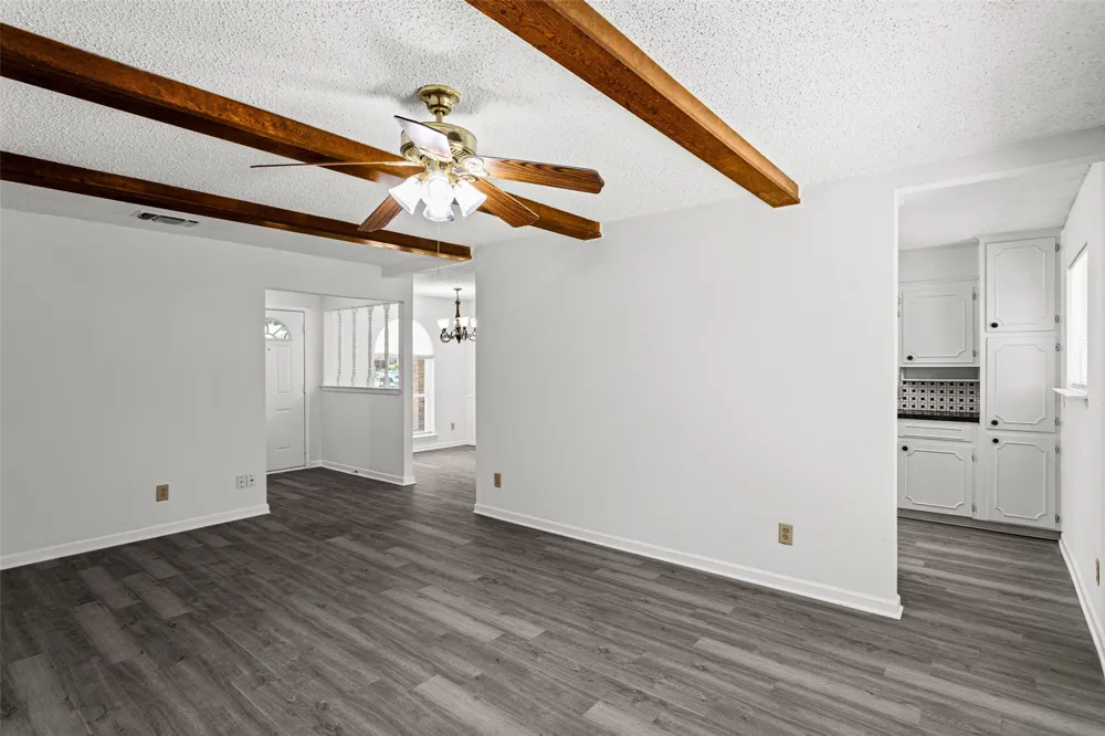 529 Georgetown Drive Everman, TX 76140