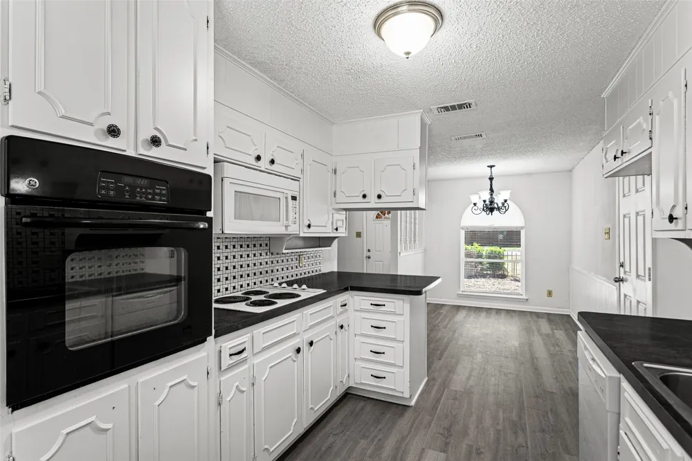 529 Georgetown Drive Everman, TX 76140