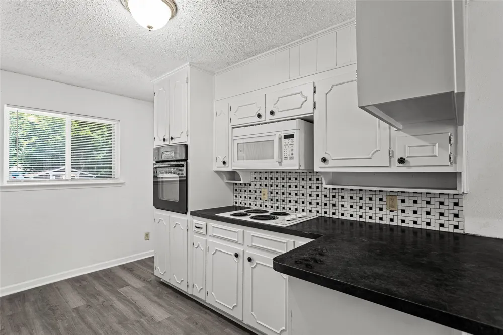 529 Georgetown Drive Everman, TX 76140