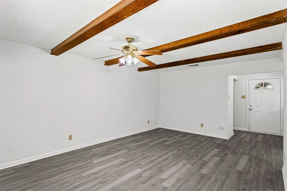 529 Georgetown Drive Everman, TX 76140