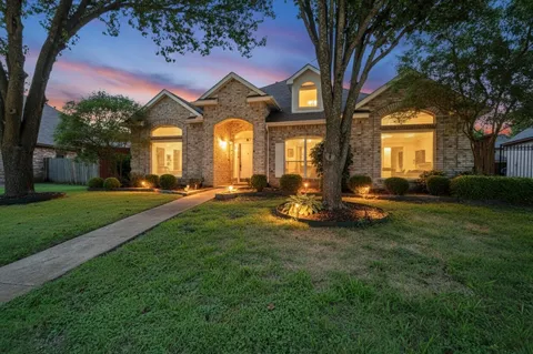 1132 Devonshire Drive