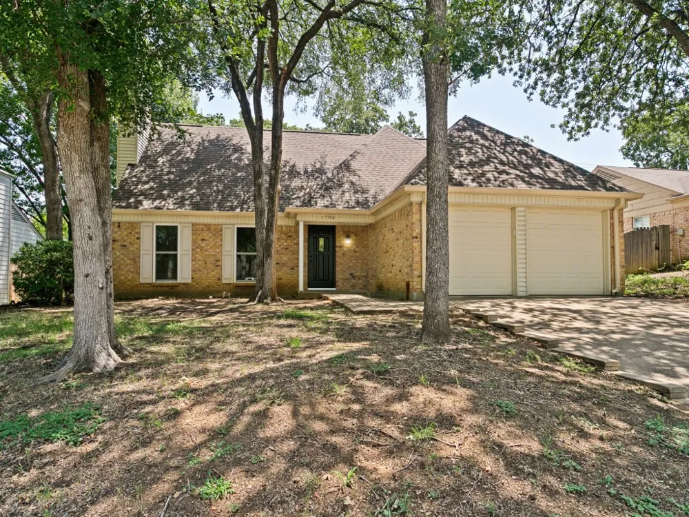 1706 Acorn Drive Euless, TX 76039