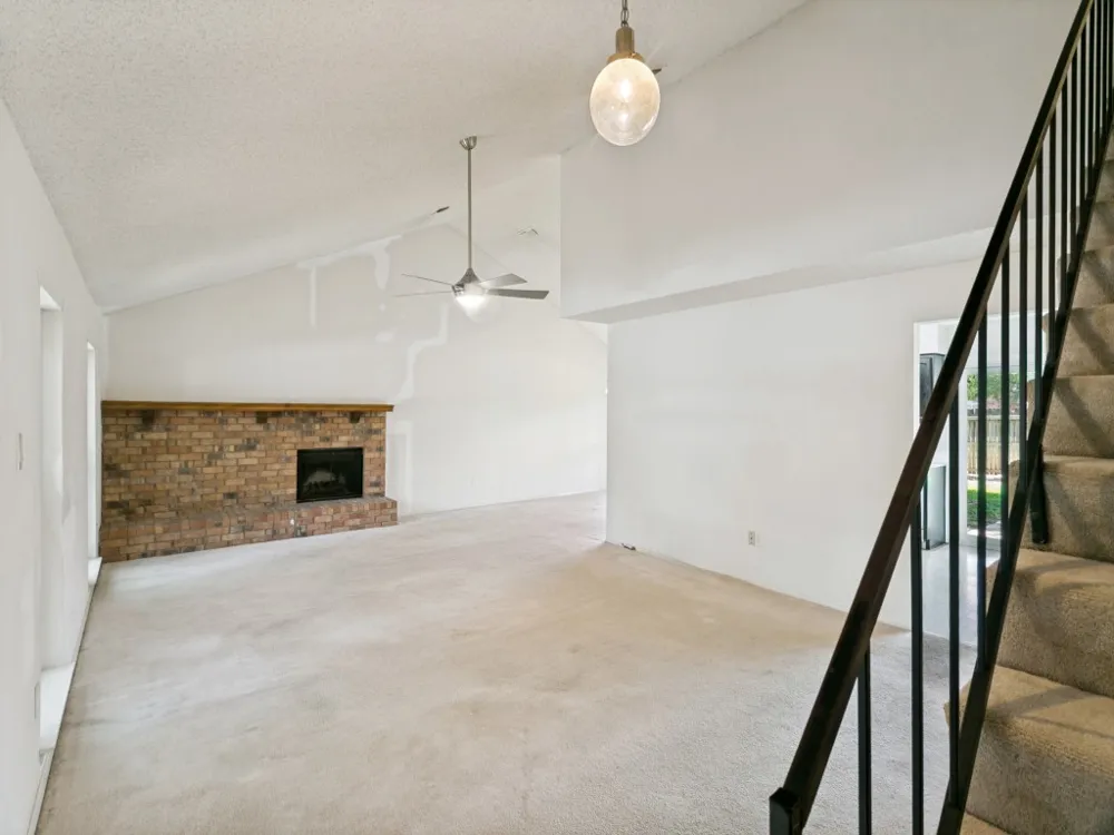 1706 Acorn Drive Euless, TX 76039