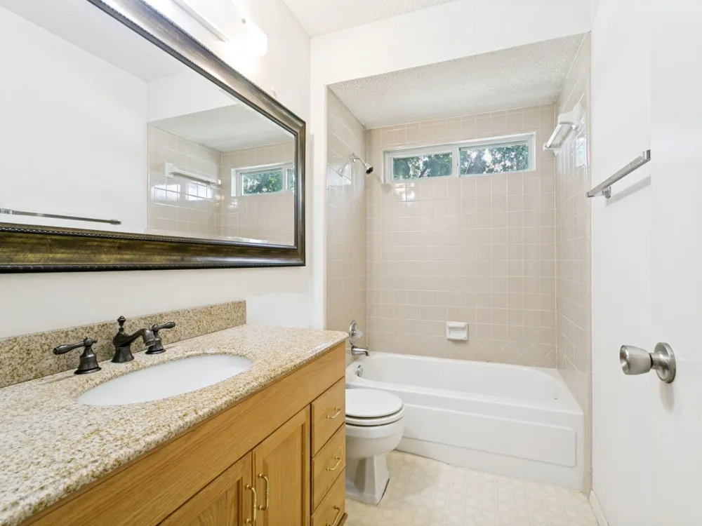 1706 Acorn Drive Euless, TX 76039