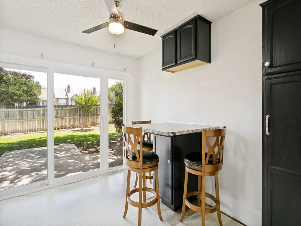 1706 Acorn Drive Euless, TX 76039