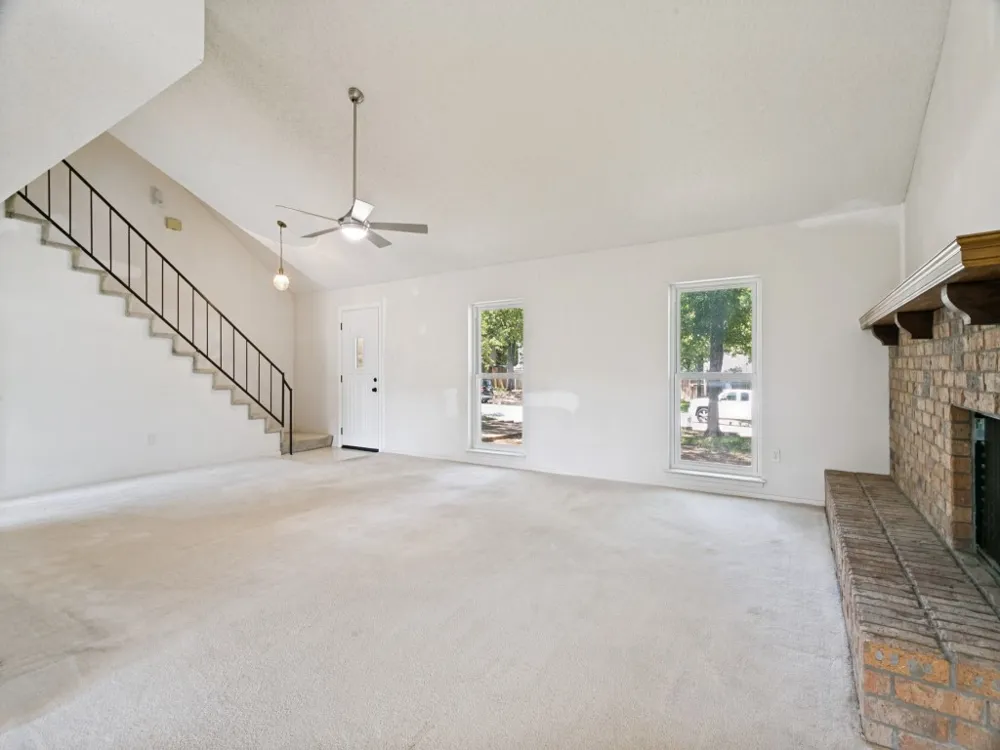 1706 Acorn Drive Euless, TX 76039