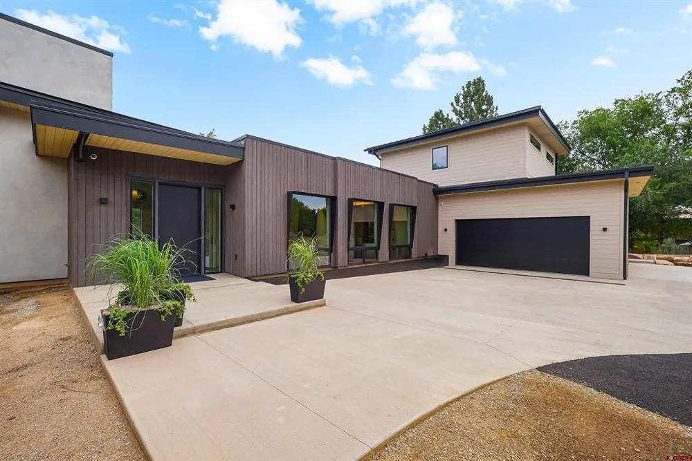 2945 E 6th Avenue Durango, CO 81301