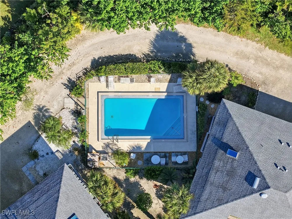 Beach Road #101 Sanibel, FL 33957