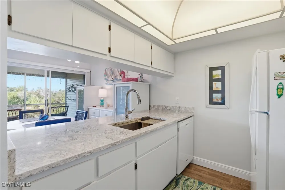 Beach Road #101 Sanibel, FL 33957