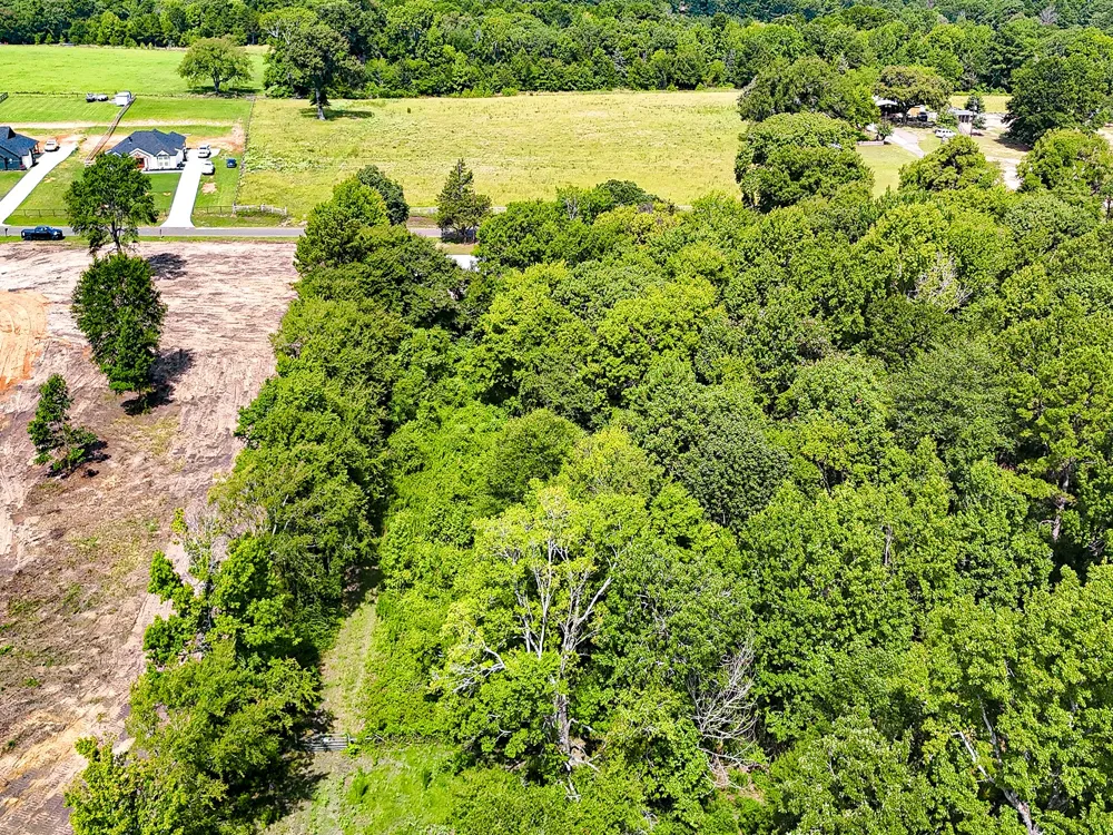 10375 County Road 338 Lindale, TX 75771