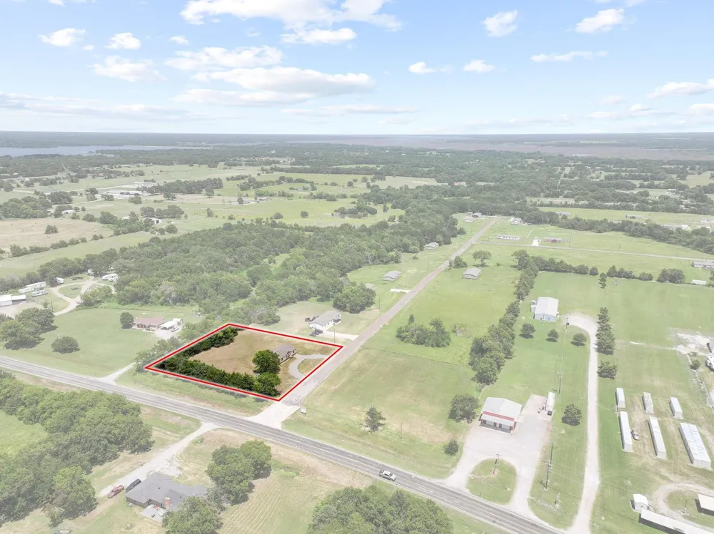 225 Hemby Way Bonham, TX 75418