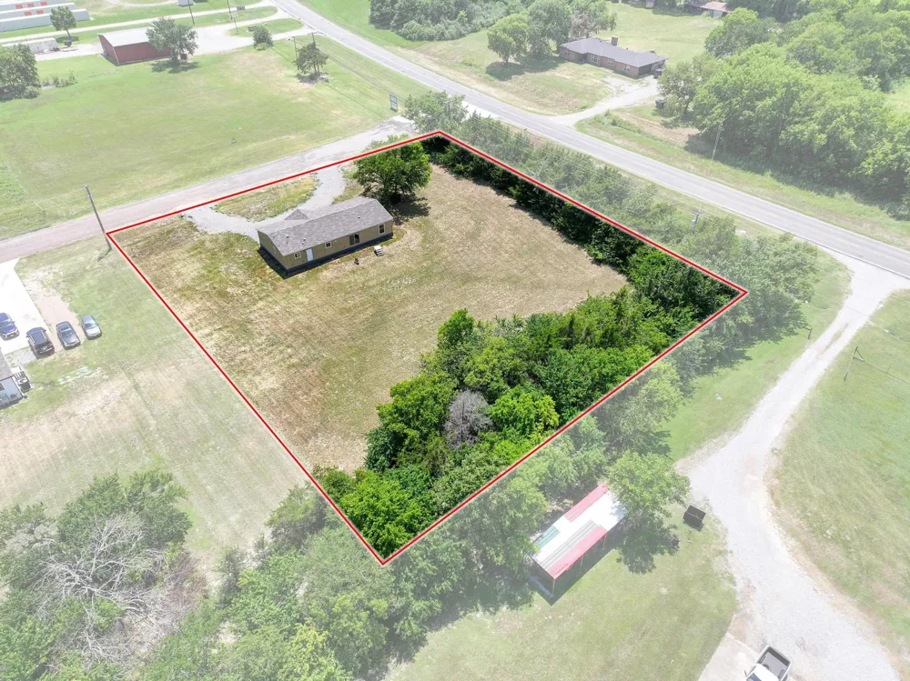 225 Hemby Way Bonham, TX 75418