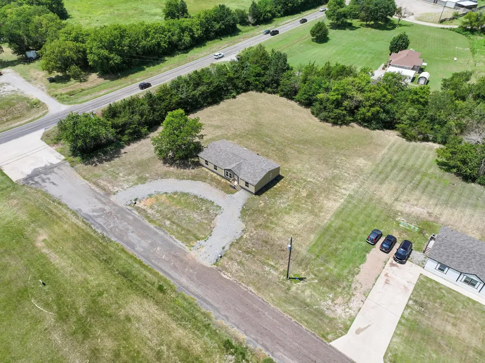 225 Hemby Way Bonham, TX 75418
