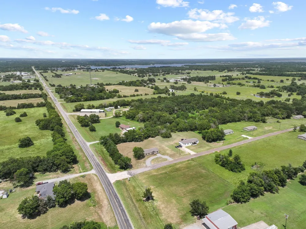 225 Hemby Way Bonham, TX 75418