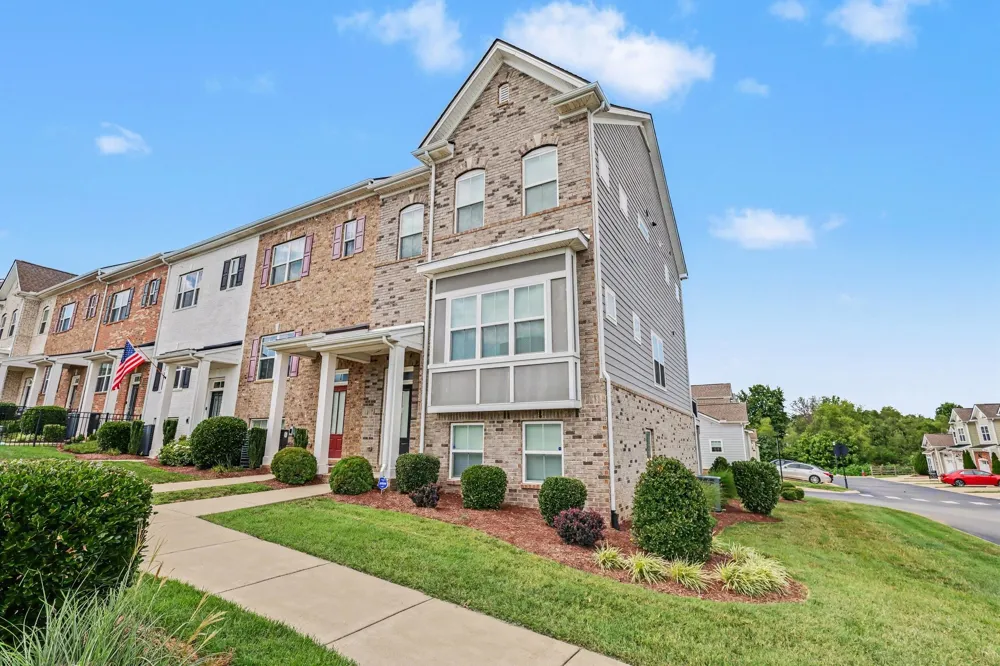 296 Kinsale Dr Spring Hill, TN 37174