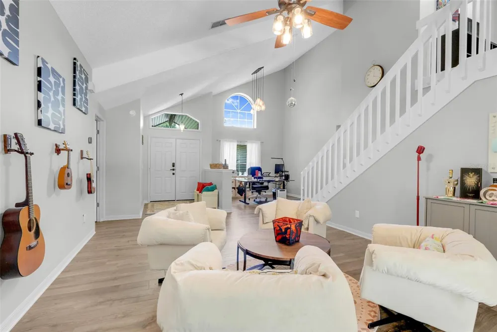 305 FORREST CREST COURT Ocoee, FL 34761
