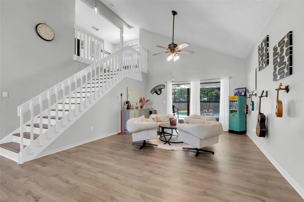 305 FORREST CREST COURT Ocoee, FL 34761