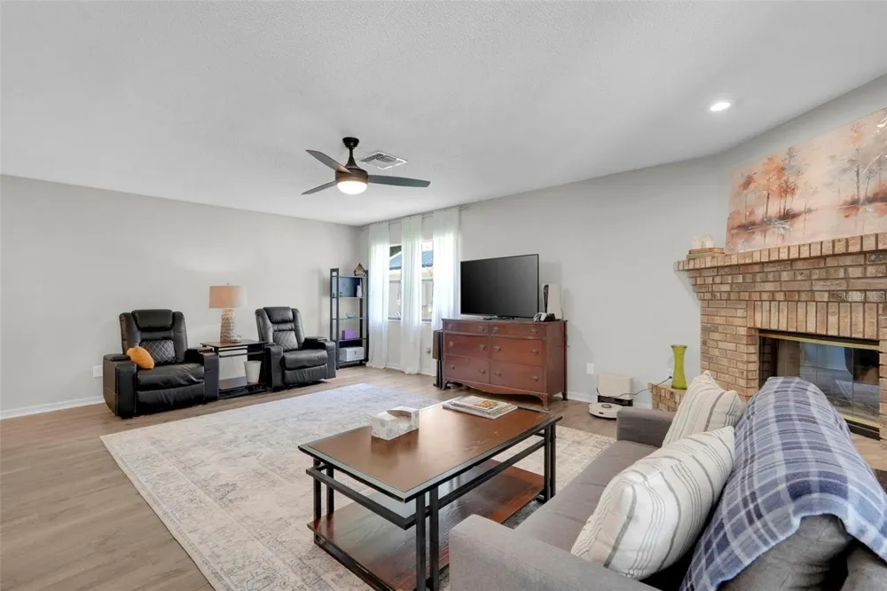305 FORREST CREST COURT Ocoee, FL 34761