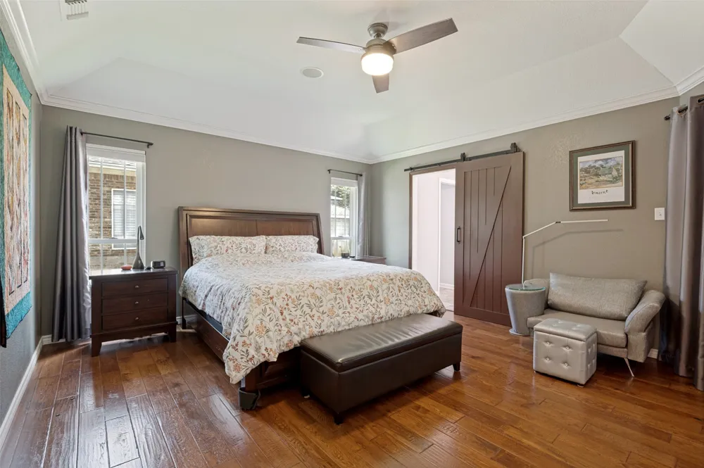 2708 Monarch Drive Arlington, TX 76006