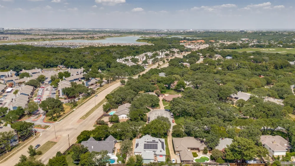 2708 Monarch Drive Arlington, TX 76006
