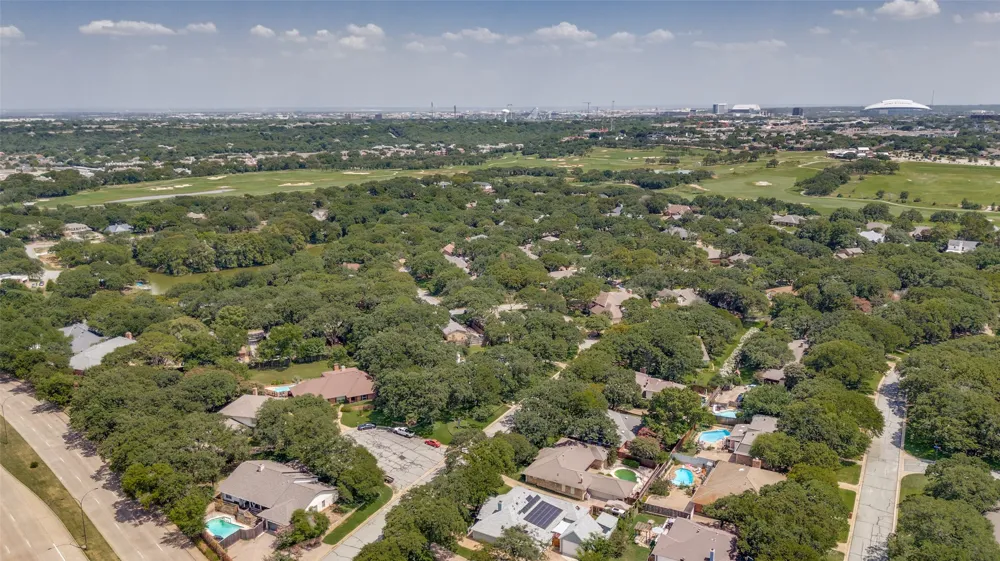 2708 Monarch Drive Arlington, TX 76006