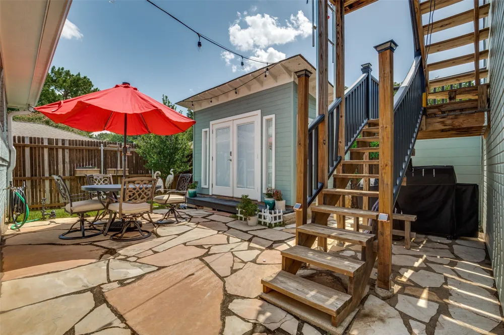 2708 Monarch Drive Arlington, TX 76006