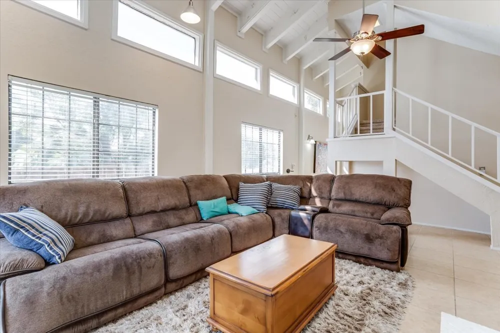 29 Oakbrook Drive Lewisville, TX 75057