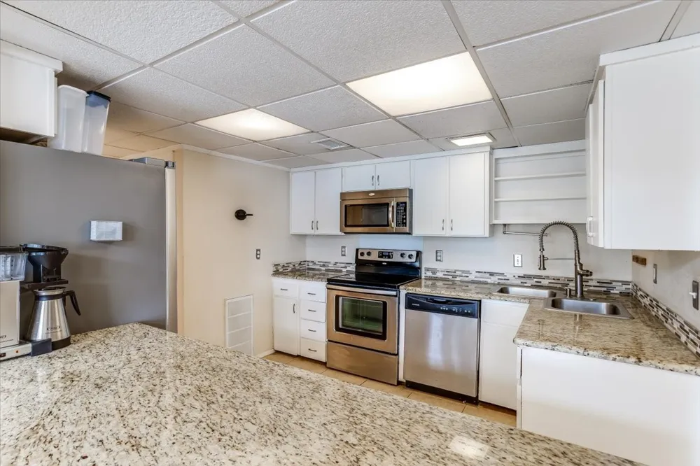 29 Oakbrook Drive Lewisville, TX 75057