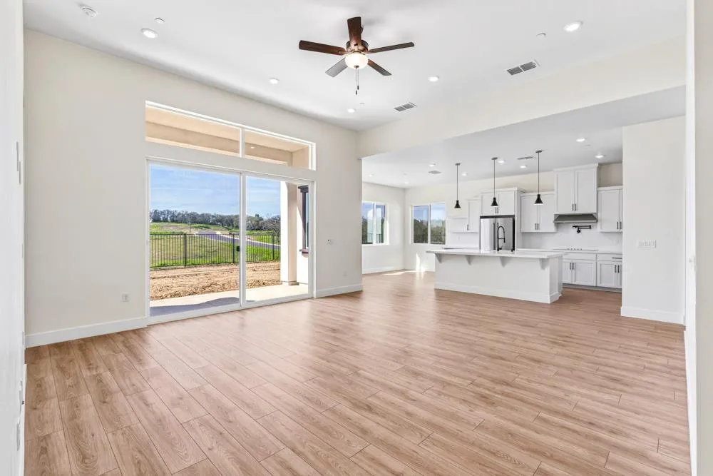 14830 Grace Warren Way Sloughhouse, CA 95683