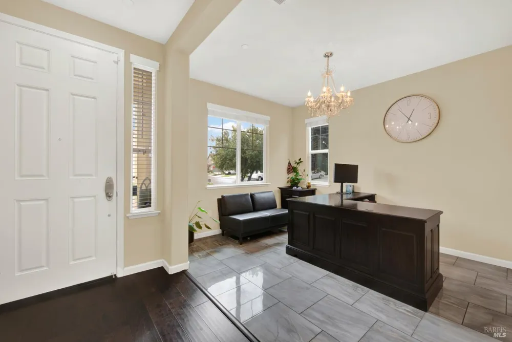 1000 Carlisle Court Vacaville, CA 95688