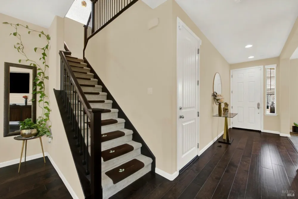 1000 Carlisle Court Vacaville, CA 95688