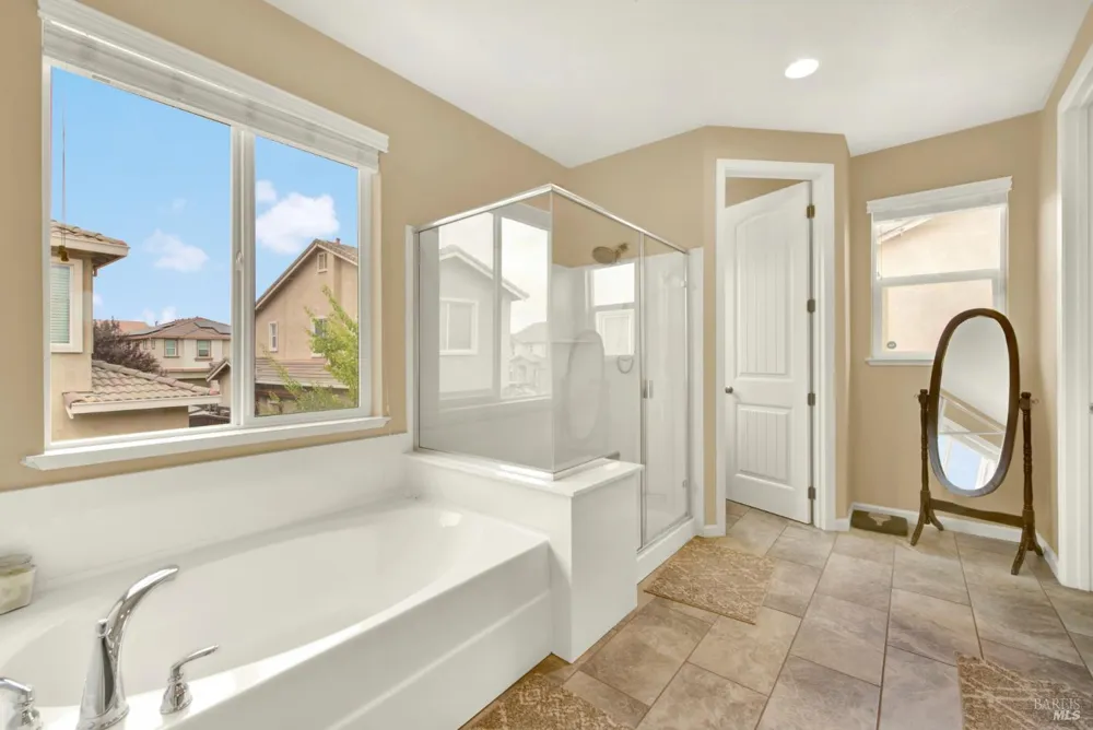 1000 Carlisle Court Vacaville, CA 95688