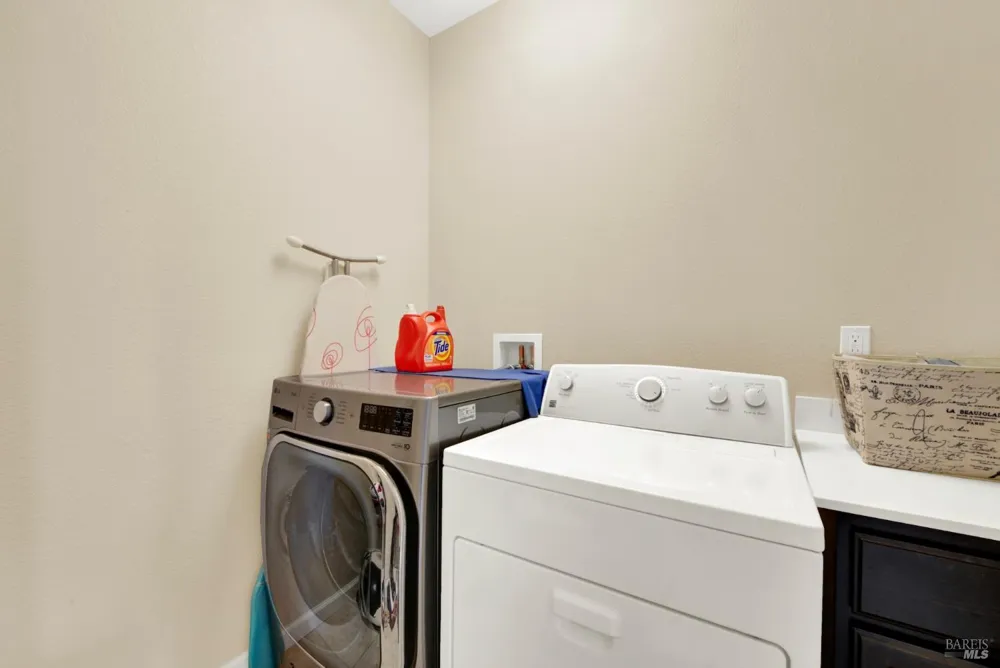 1000 Carlisle Court Vacaville, CA 95688