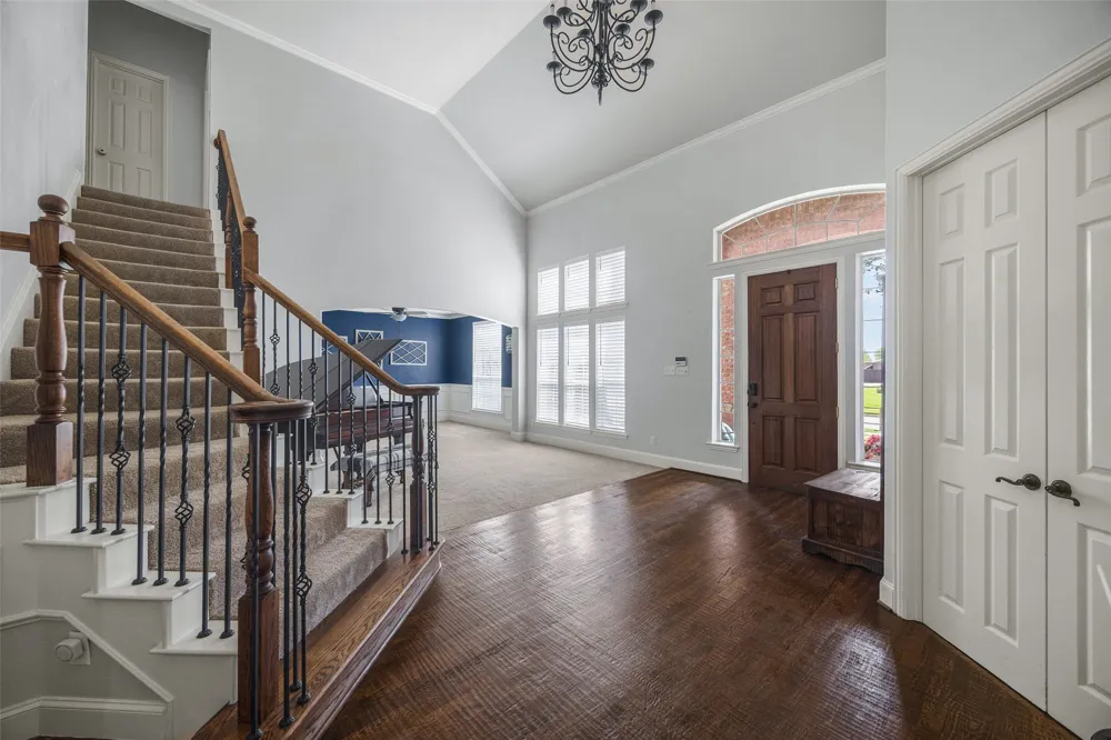 711 Country Meadow Drive Murphy, TX 75094
