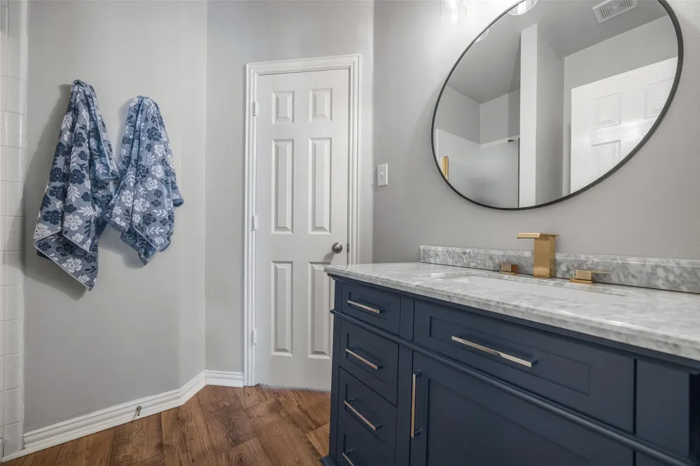 711 Country Meadow Drive Murphy, TX 75094