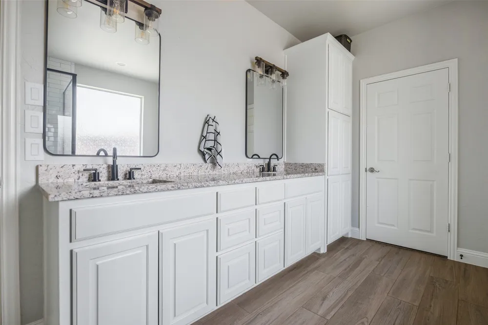 711 Country Meadow Drive Murphy, TX 75094