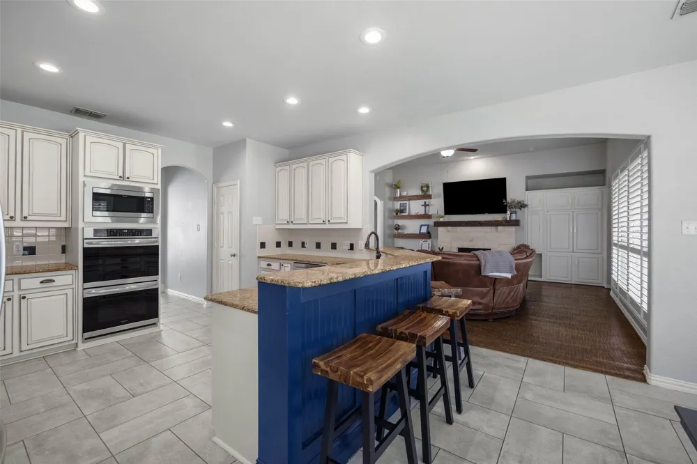 711 Country Meadow Drive Murphy, TX 75094